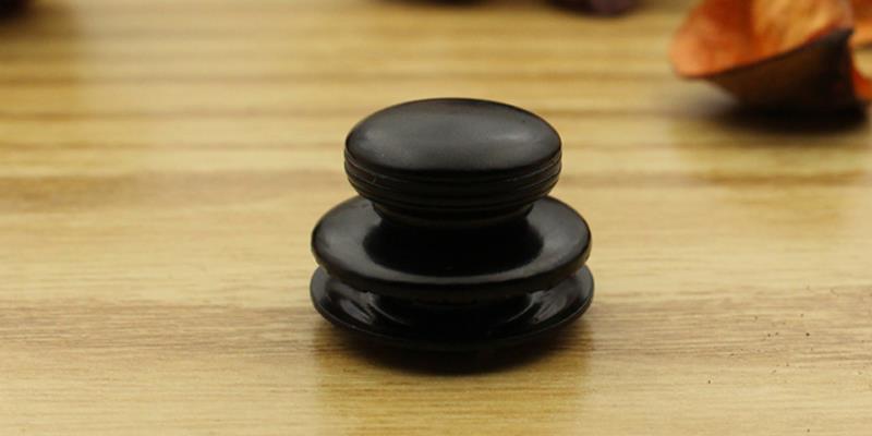Marine grade bolt snaps OWOZ